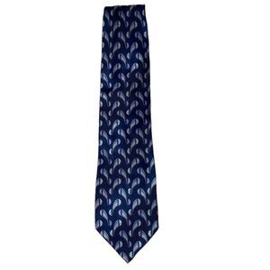 Valentino Cravatte Men’s Navy Blue 100% Silk Tie. Made in Italy.